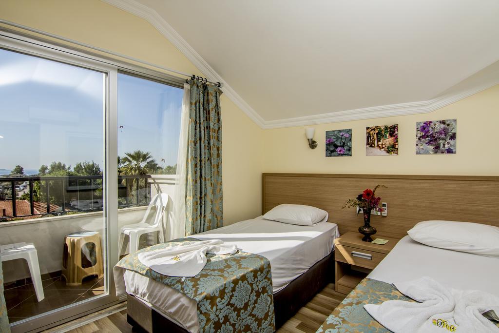 Magic Tulip Hotel Олудениз Екстериор снимка